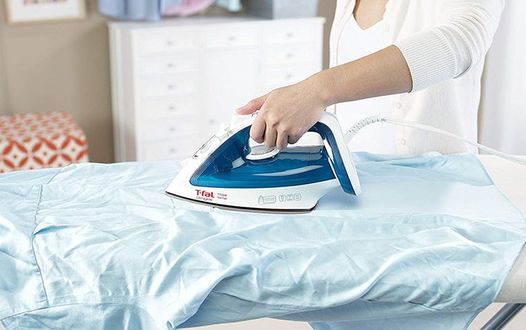 rowenta iron manual self cleaning